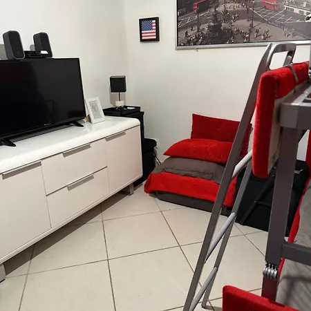 Moderne Διαμέρισμα