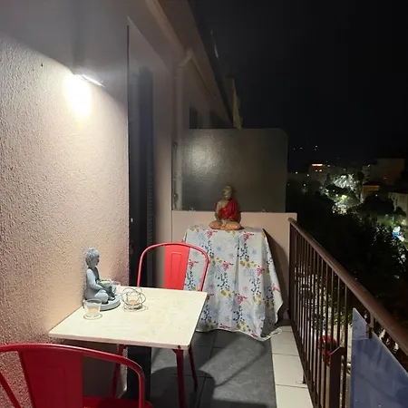 Moderne Διαμέρισμα *